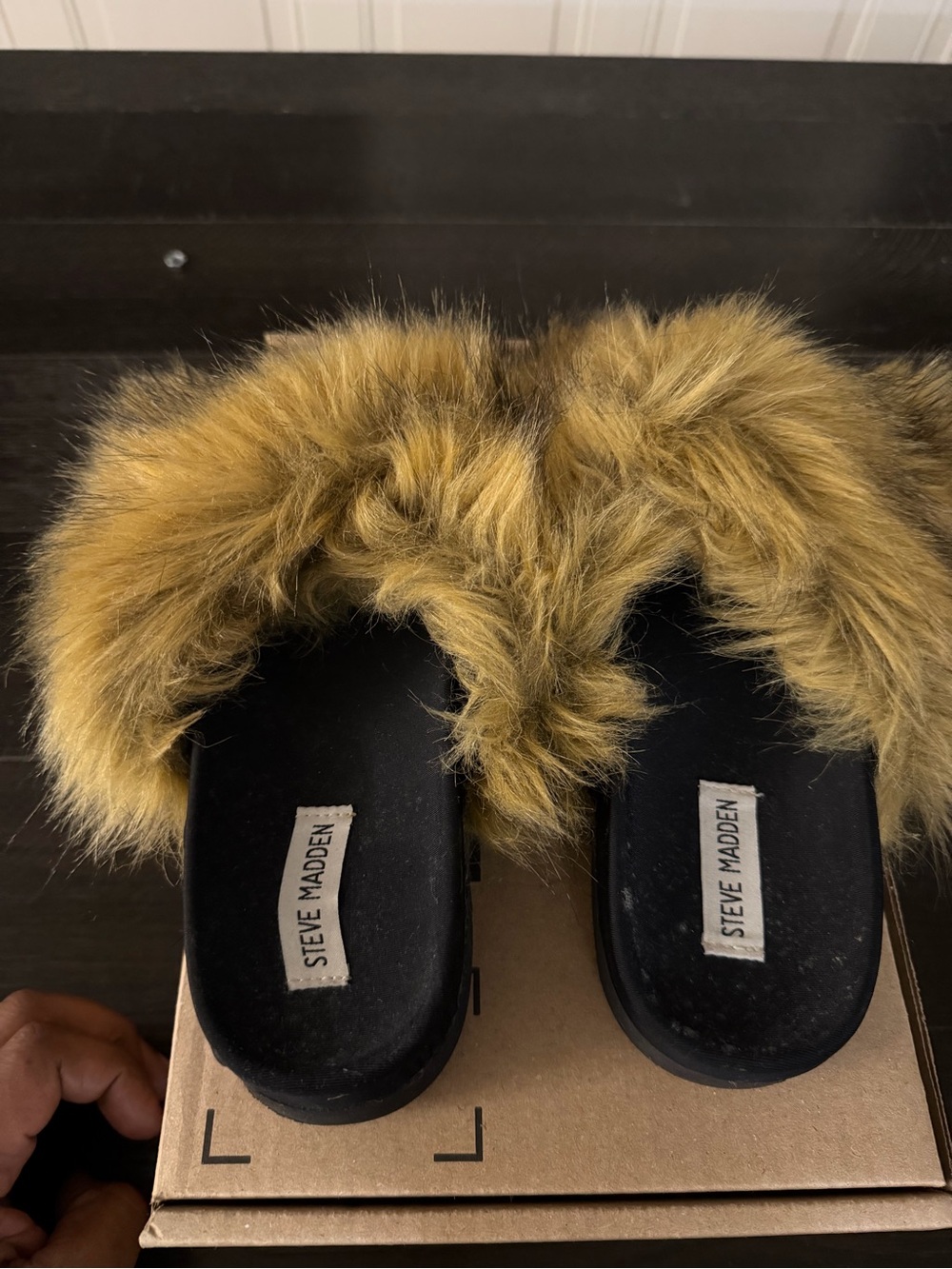 Steve Madden Kids Faux Fur Slide Sandals in Mustard Fur with Black Footbed